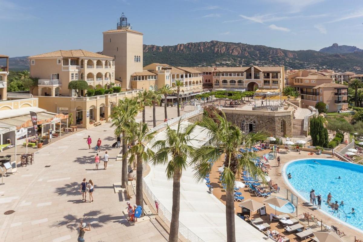 Village Cap Esterel, Piscine, Plage Saint-Raphael  Bagian luar foto