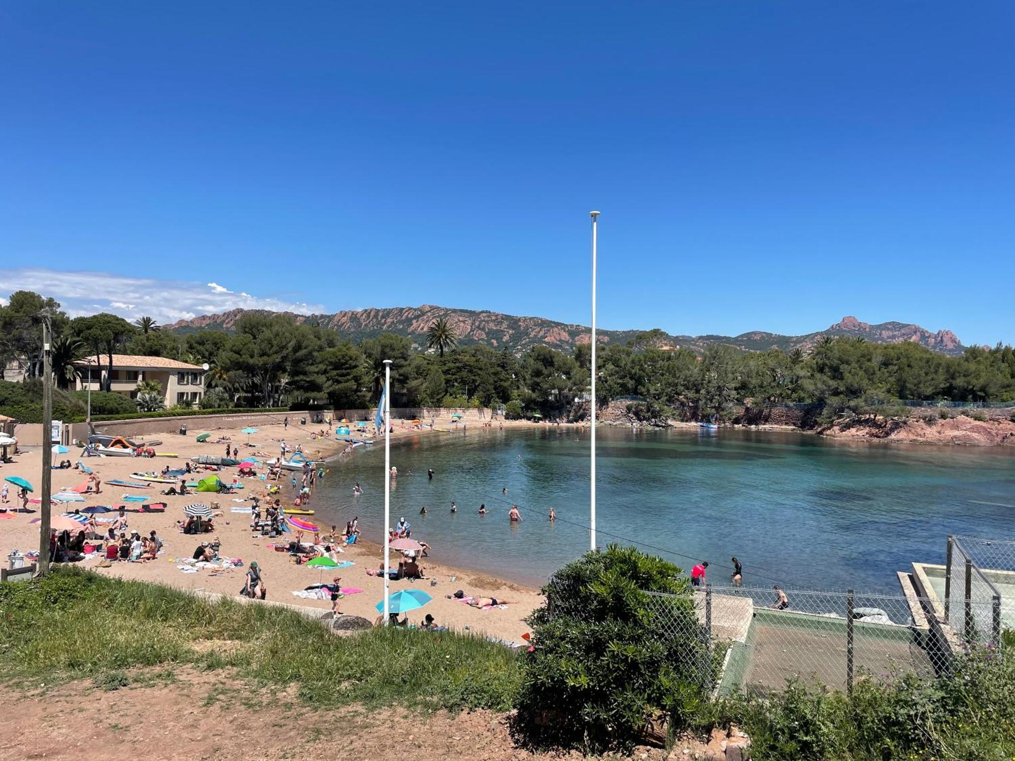 Village Cap Esterel, Piscine, Plage Saint-Raphael  Bagian luar foto